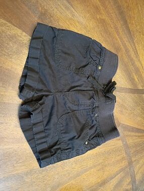 Arizona Jeans Toddler Girls Black Cargo Shorts 4T Elastic Waist Utility Pockets